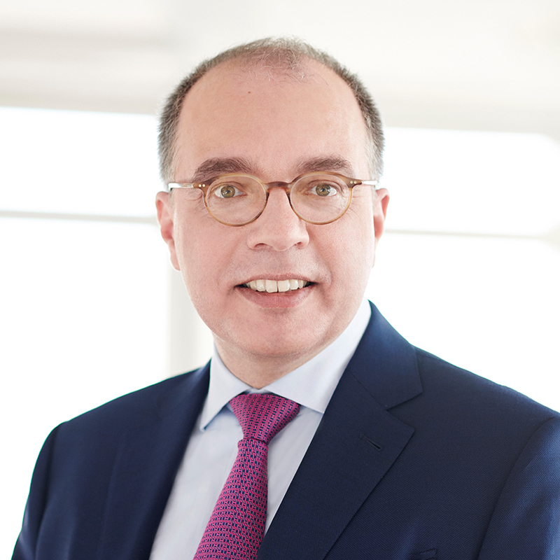 Dr. Volker Priebe