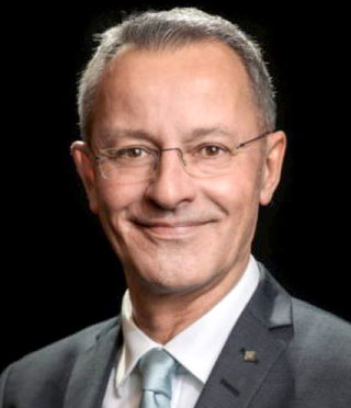 Dr. Bernhard Gause