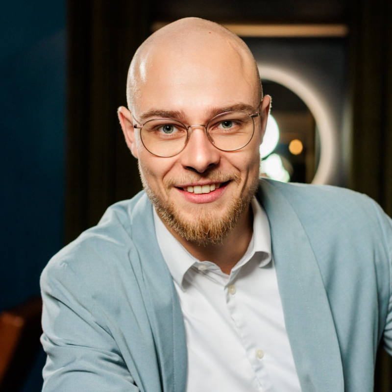 Adrian Schmidt